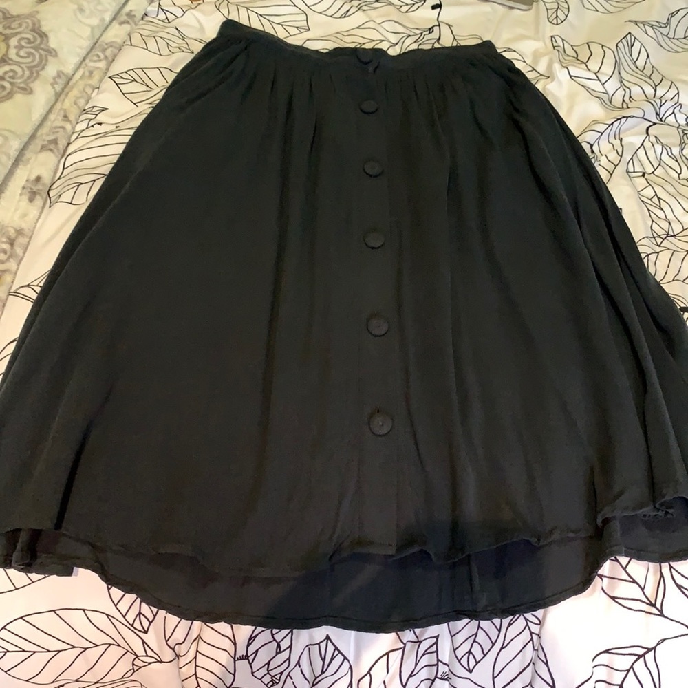 Bobeau small dark grey skirt with buttons